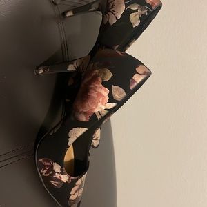 Christian Siriano Metallic Satin Floral Stiletto Heels